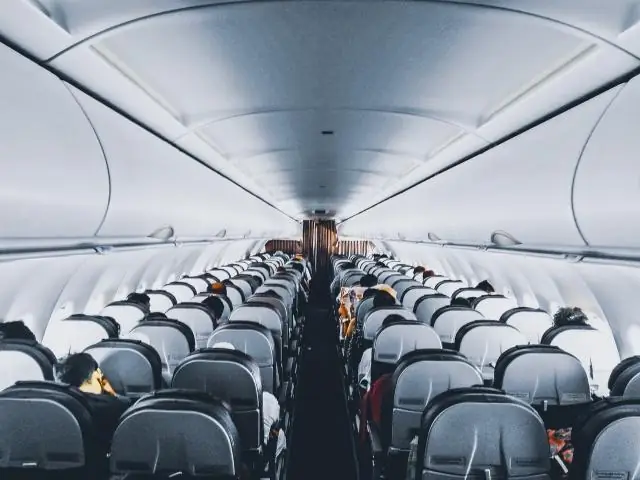 Možete li promijeniti ime na avionskoj karti Volaris?