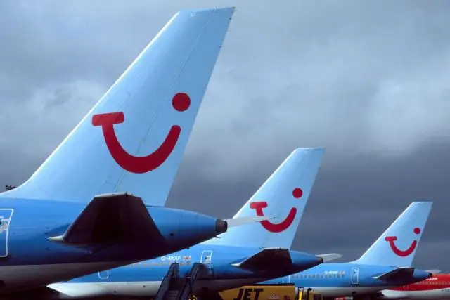 A quina hora tanca l’aeroport de SJC?