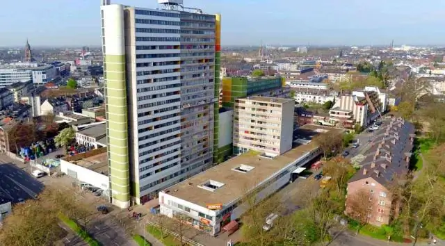 ¿Cuál es la diferencia entre un edificio de mediana altura y un edificio de gran altura?