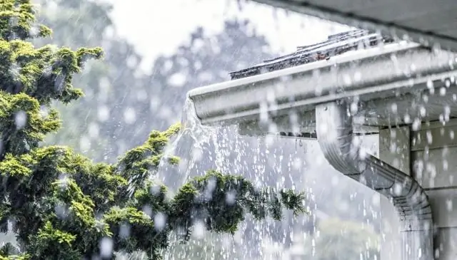 Per què la pluja és naturalment àcida, però no tota la pluja es classifica com a pluja àcida?