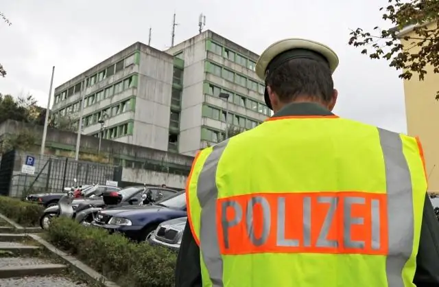 Kā tiek organizētas policijas nodaļas?